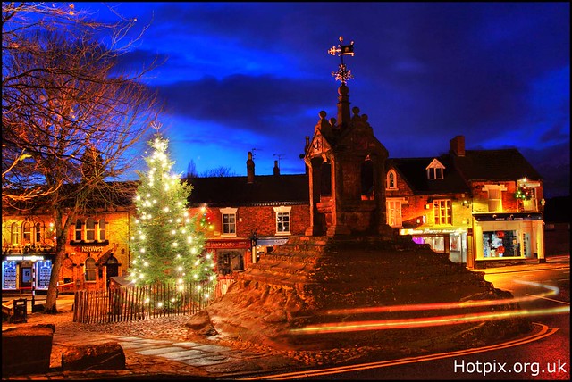 365-168 Christmas Tree at Lymm Cross, Cheshire UK