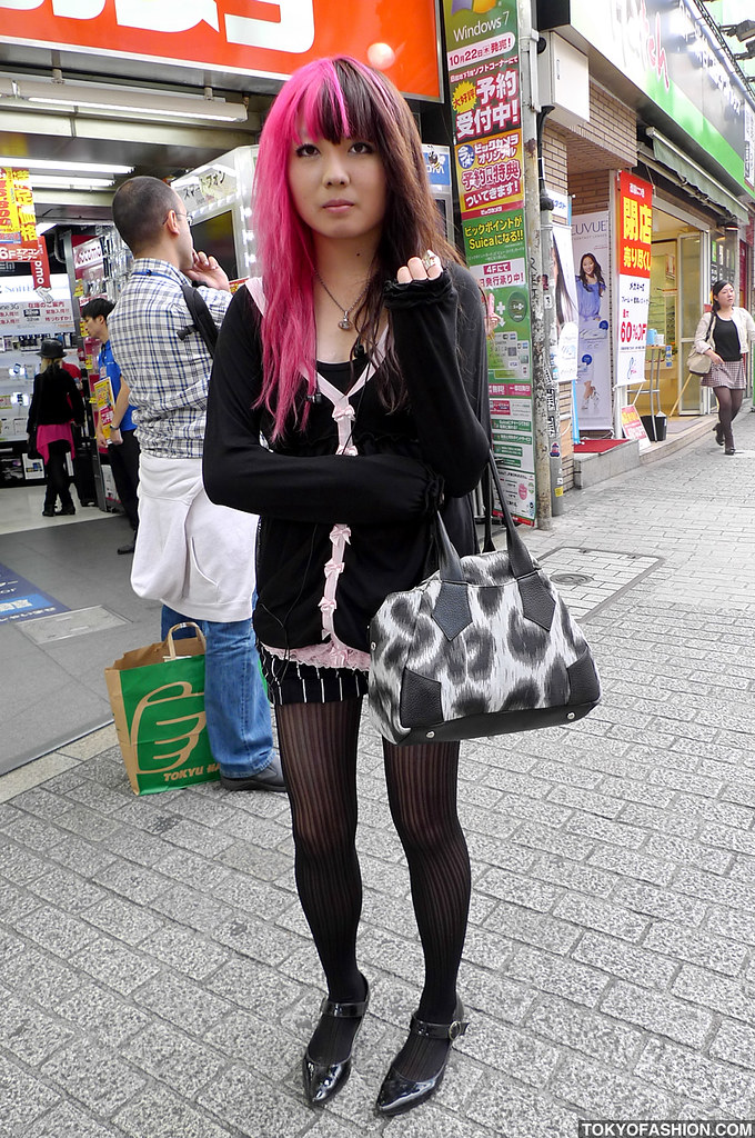 Pink Haired Japanese Girl A Cute Japanese Girl In Shibuya … Flickr