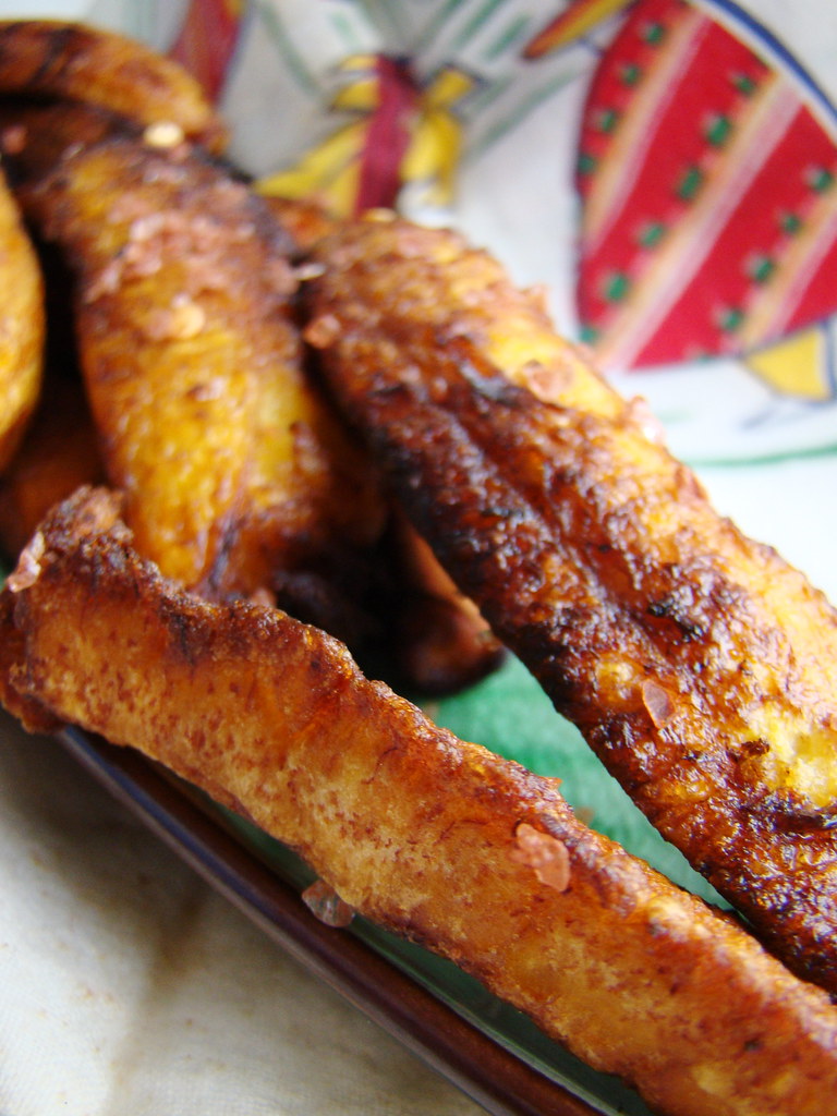 Fried plantain cut into pieces