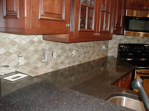 Basement Kitchenette custom Backsplash | by carpetonelima