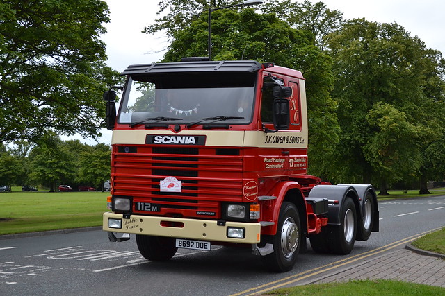 Scania 112M 'J.K. Owen & Sons Ltd' reg B692 DOE