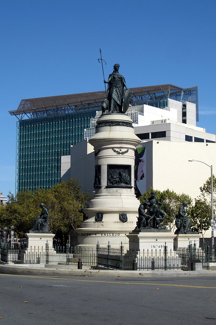 San Francisco - Civic Center: The Pioneers Monument