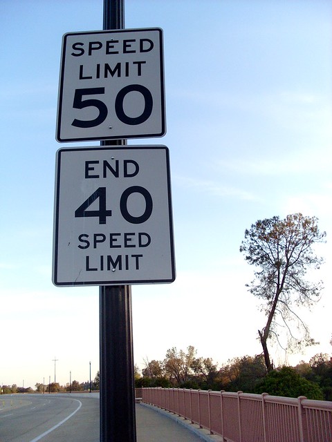 Speed Limit 50 / End 40 Speed Limit