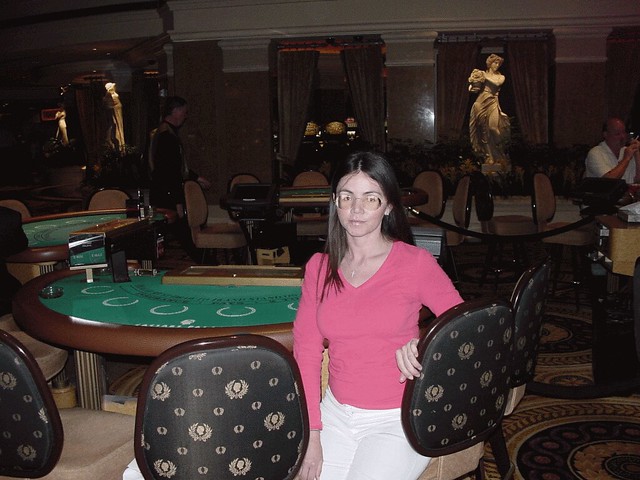 Agnieszka wearing strong myopic glasses in Las Vegas casino