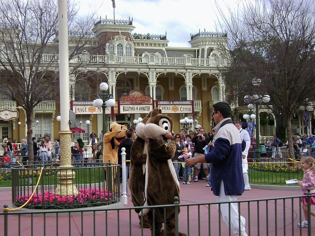 Town Square, Main Street U.S.A., Magic Kingdom, Walt Disney World '09 - www.meEncantaViajar.com