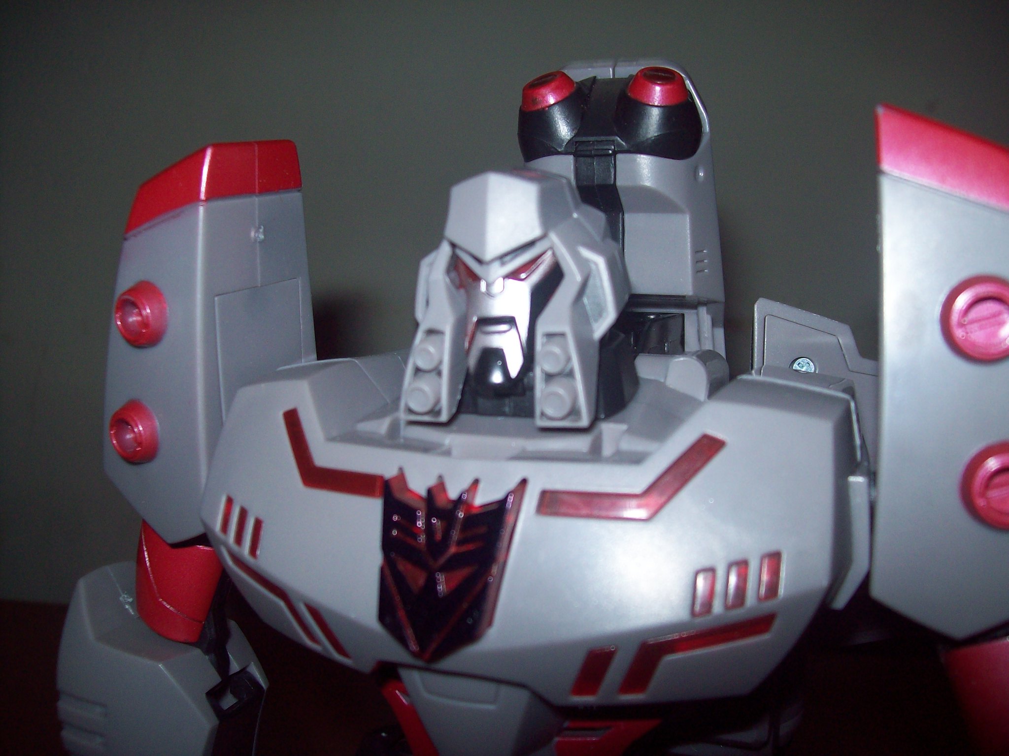 The allspark will be mine and cybertron tremble at my feets!