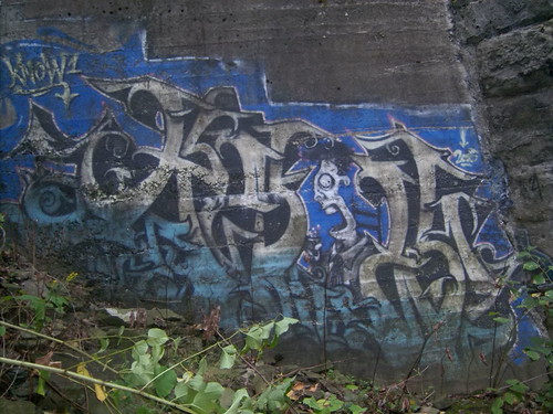 09 153 | by burntathend