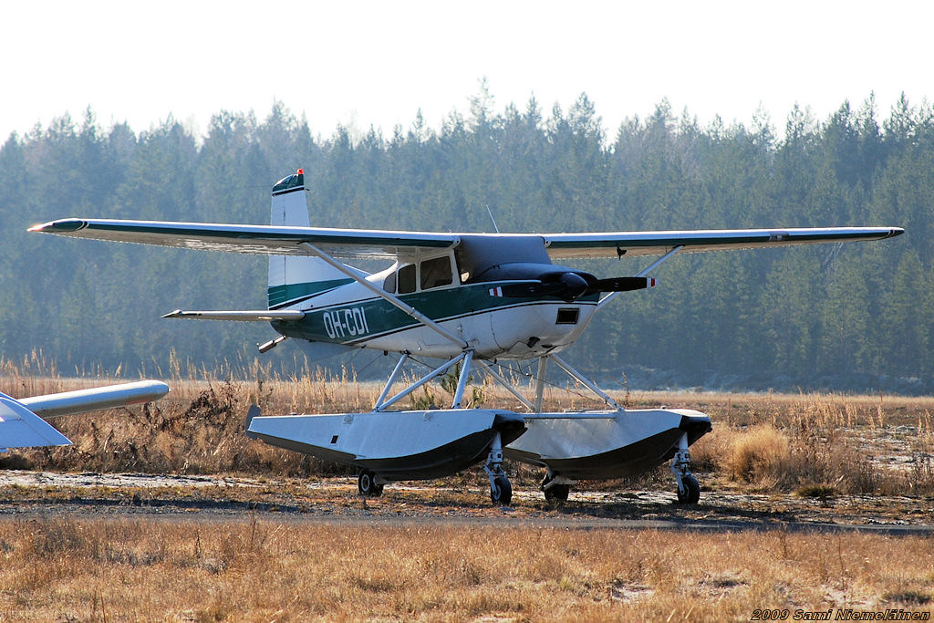 Cessna A185E Skywagon 185 (OH-CDI)