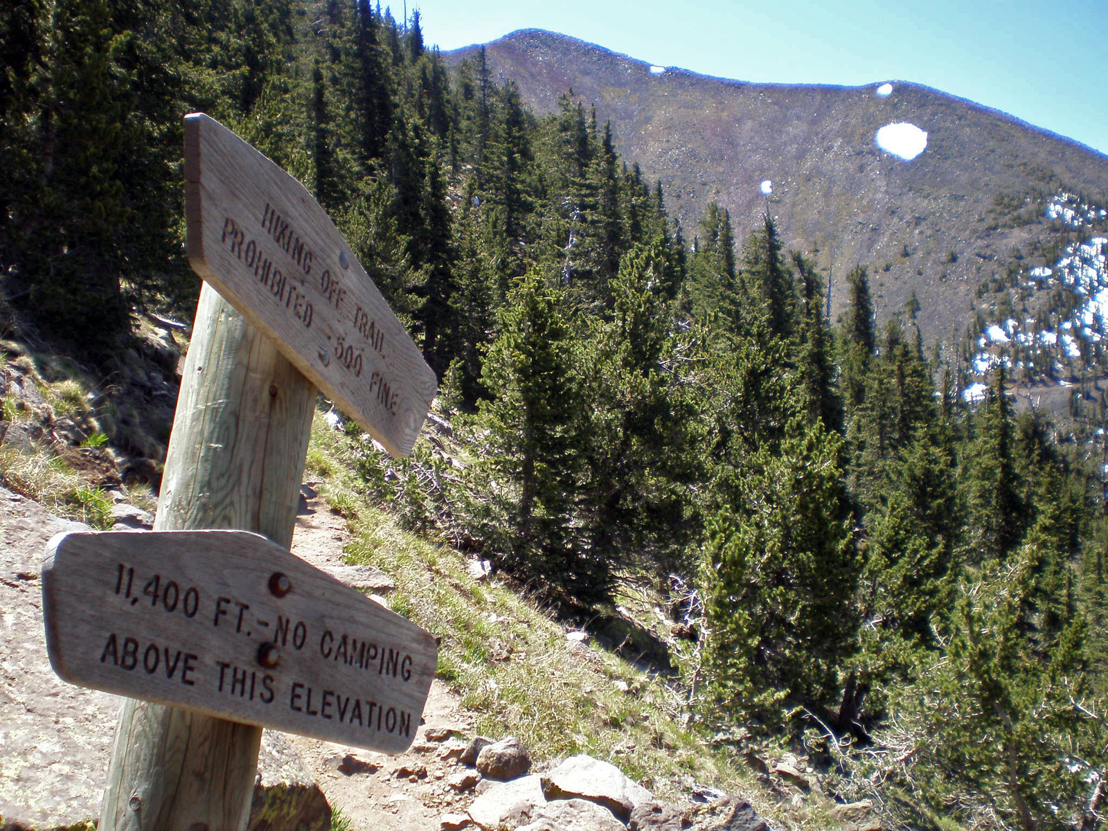 Humphreys Trail 11,400 ft. marker