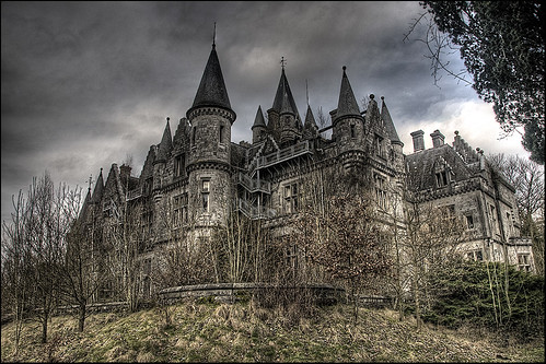 UE Château of the Château's... by [StaticPulse] - www.TheOtherSide.be