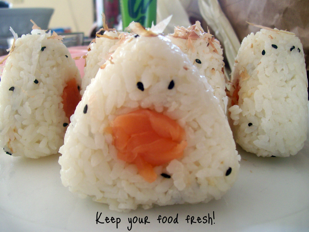 Smoked Salmon Onigiri | yummmmmmmmm! Rice balls filled with … | Flickr