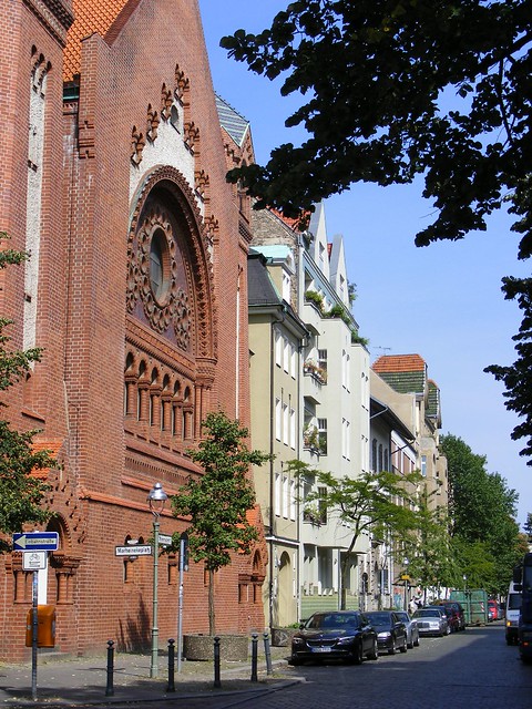 Passionskirche, Berlin SW29 Marheinekeplatz