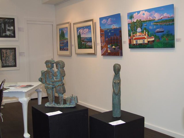 Event: November, 2009. Shellharbour Opening Night for Le'Pota Art Gallery