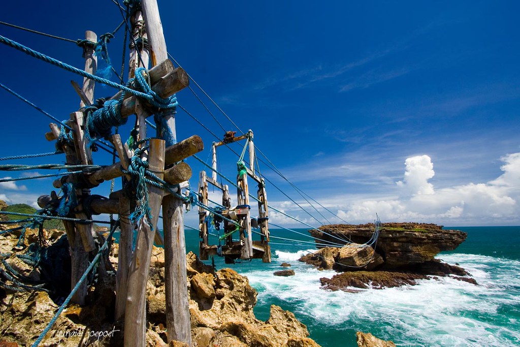Old Gondola Pantai Timang - Yogyakarta | Indonesia Photography and ...