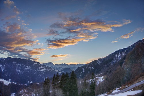 schuders switzerland mountain alps snow day dusk sunset pink cloud cloudy outdoor graubünden grisons landscape 3xp raw nex6 photomatix selp1650 hdr qualityhdr qualityhdrphotography sky fav200