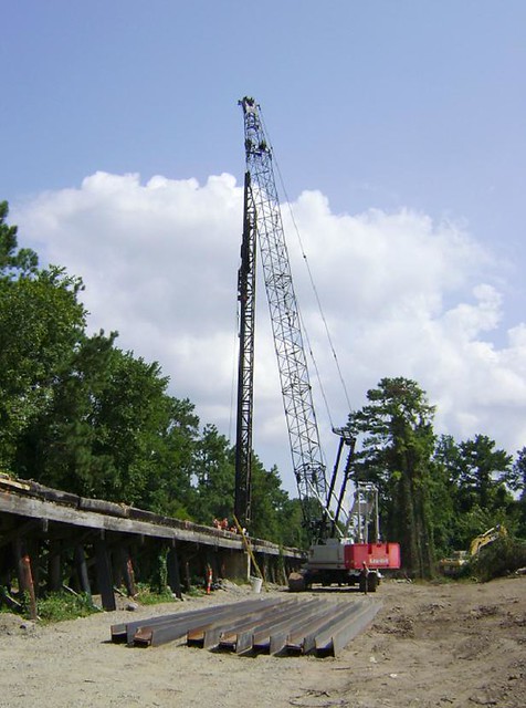 Maintenance on Union-Pacific Railroad Trestle over Caney Creek, New Caney, Texas 0808091101