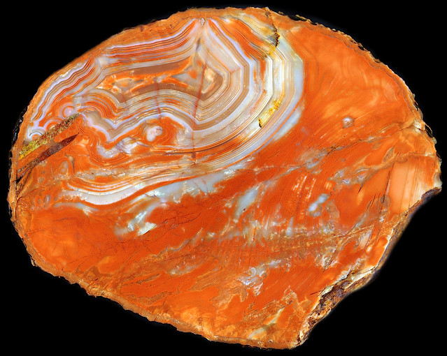 Indistinctly banded fortification agate