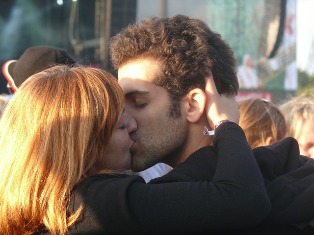 Kissing at Hurricane Festival 2009