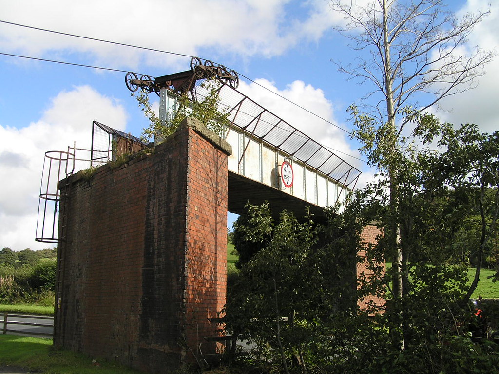 Claughton Ropeway bridge over A683 | Dave Sallery | Flickr