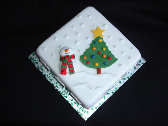 Christmas theme cake