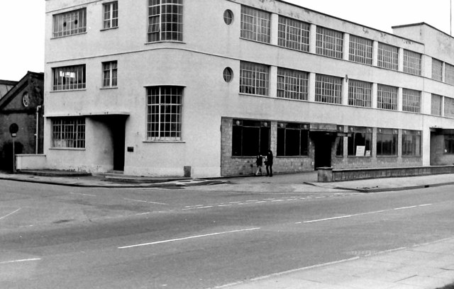 1983: Garrard Factory, Fleming Way, Swindon