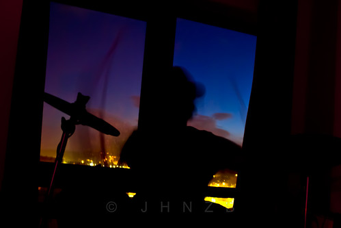 silhouette-038 by JHNZB, A silhouette of my flat mate going hard on the drums. The colours have not been touched.

This is ju
