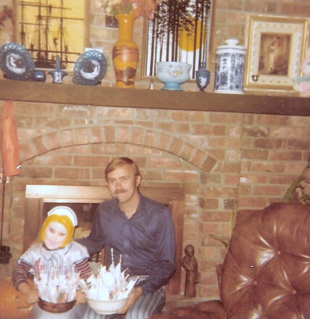 DAUGHTER & DAD HALOWEEN 1977