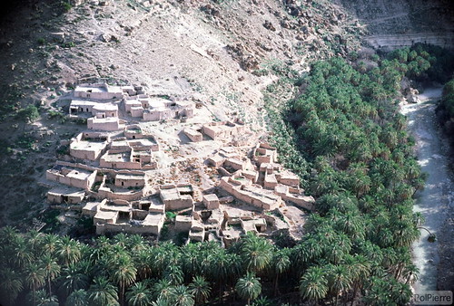 Algerie 1977 Aures 09 village by iJuliAn