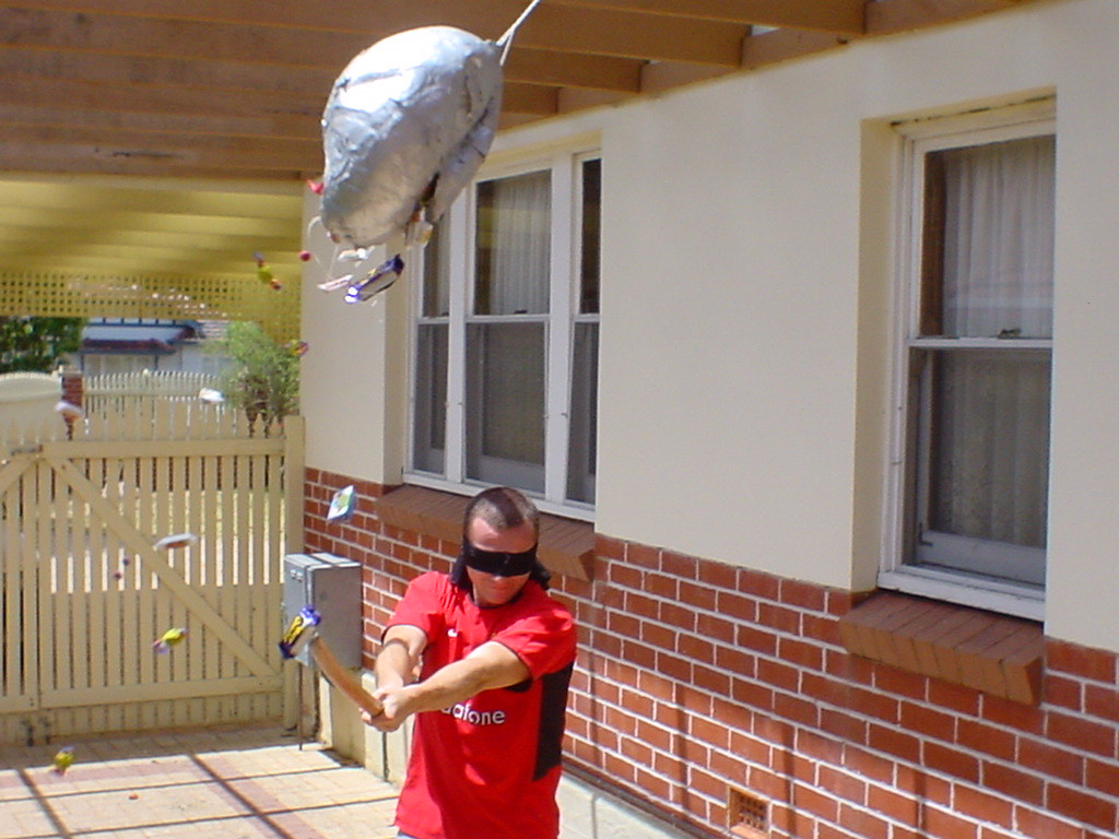 Niaal Killing a Pinata