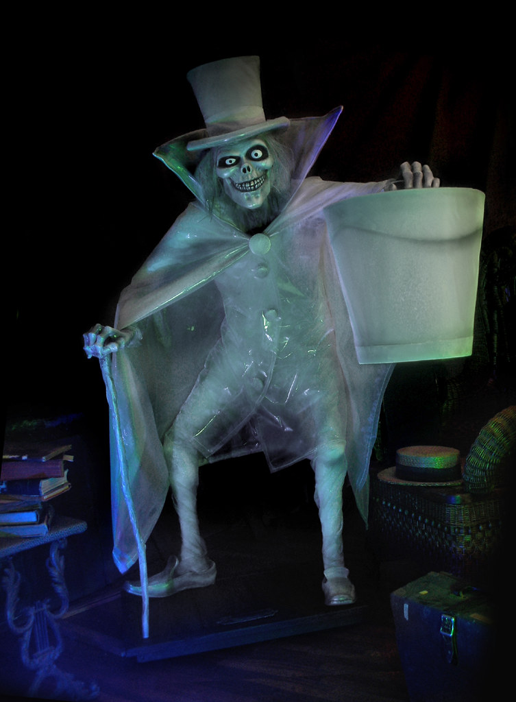 industrialisere bestøve salami Haunted Mansion "Hatbox Ghost" Replica Figure by Kevin Kid… | Flickr