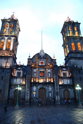 DSC_0344 Recorrido nocturno por el Centro Histórico de Puebla.,Pue México “Noche lluviosa” por LAE Manuel Vela