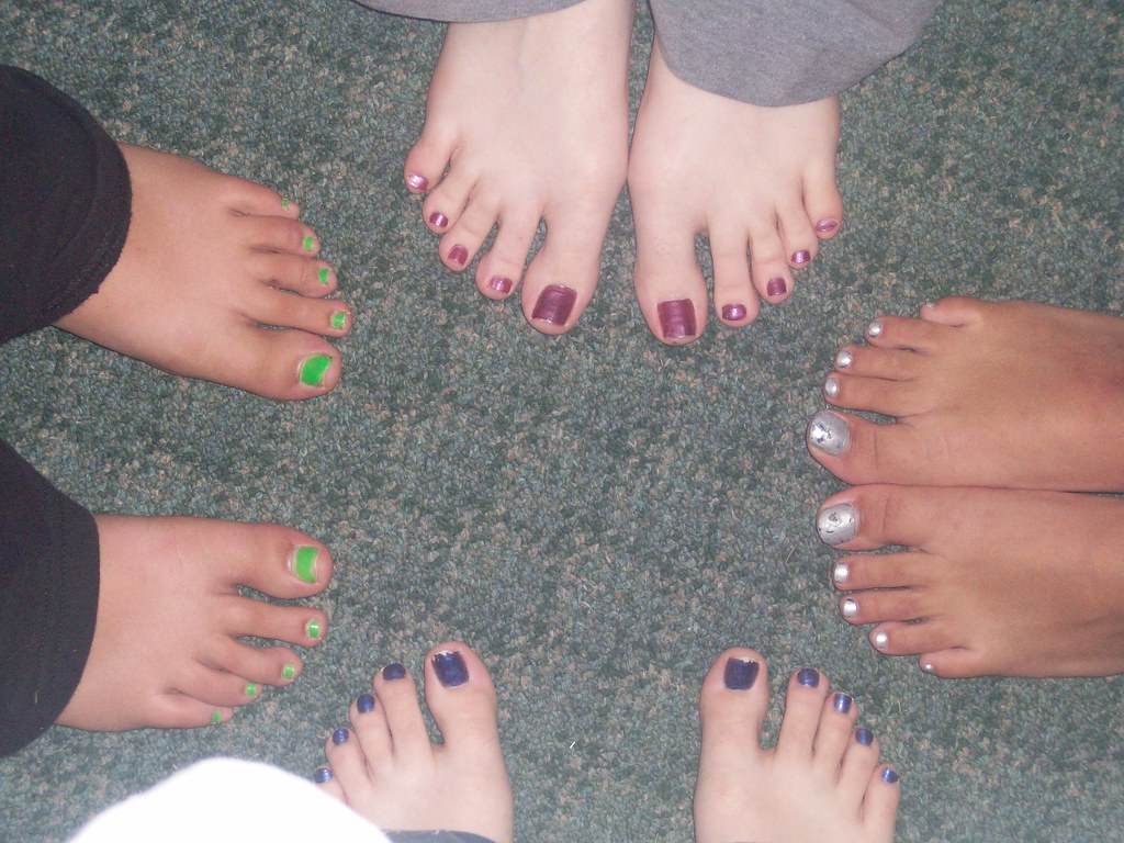 Colorful Toes