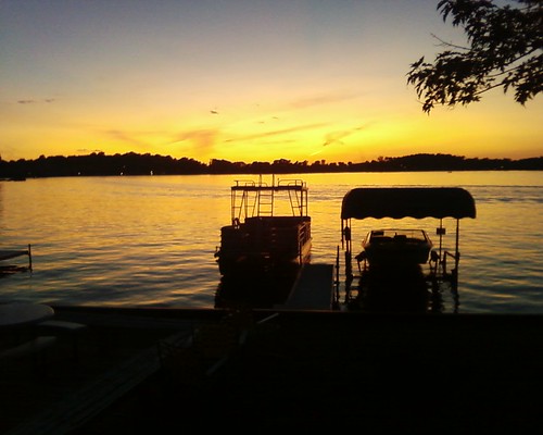 sunset lake boats michigan sisterlakes