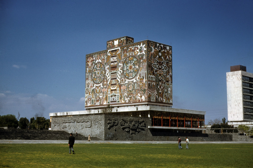 Mexican mosaic building | G-pa says: Building at Autonomous … | Flickr