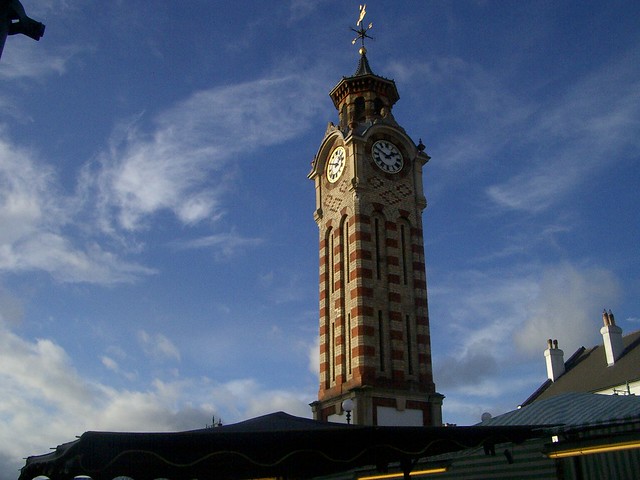 2005-12-31 Epsom Clock Tower