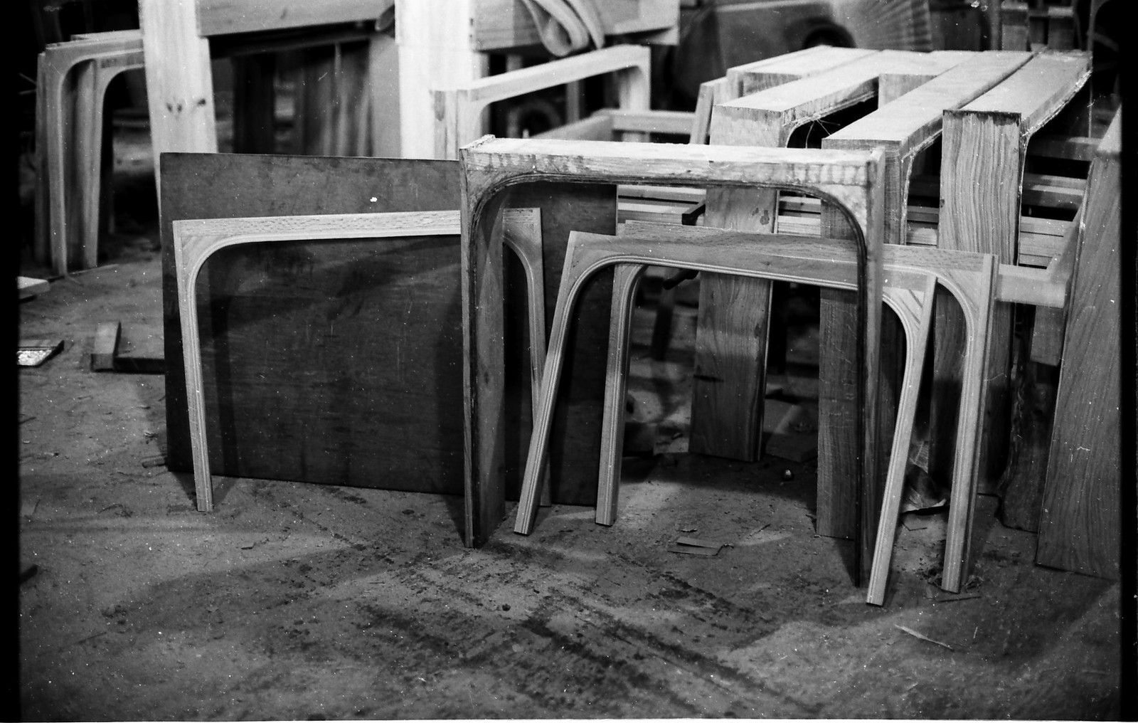 FDI val 77 - fabricación sillas mesas Cristian Valdés - 21