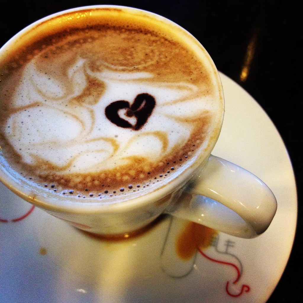 Um cafezinho com amor, por favor #café #love #instagram #a… | Flickr