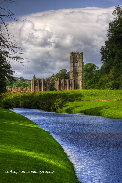 Fountains Abbey 2 HDR