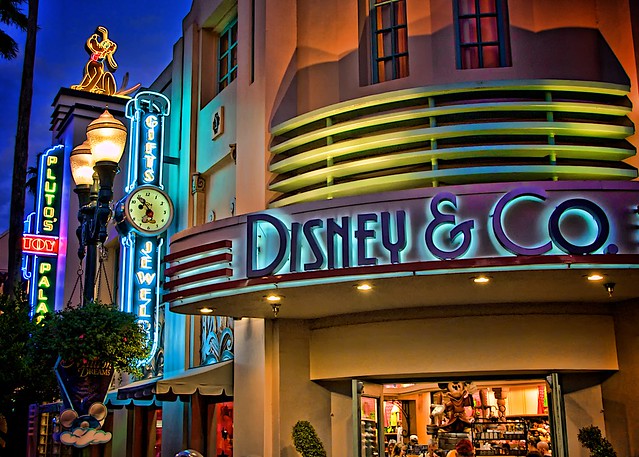 Disney's Hollywood Studios - Disney & Co.