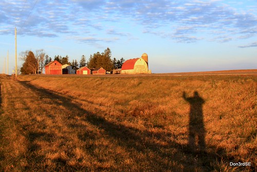 november autumn color fall wisconsin barn rural sunrise canon landscape eos farm wi 50d abigfave canon50d don3rdse