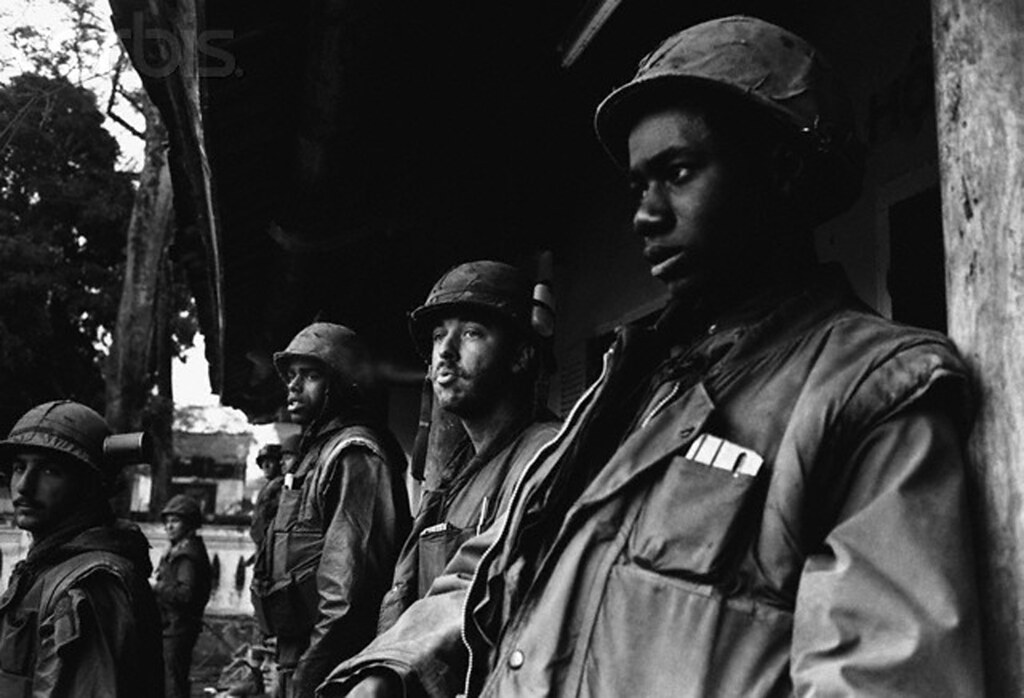 HU001455 | 1968, Hue, South Vietnam --- US soldiers outside … | Flickr
