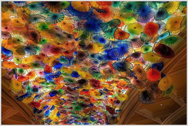 Bellagio Glass Flower Ceiling The Incredible Ceiling In Th