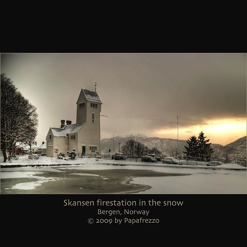 Skansen firestation in the snow - Bergen, Norway by Papafrezzo, 2007-2016 by www.papafrezzo.com