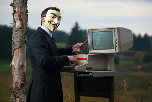 Anonymity; and the Internet. by Stian Eikeland