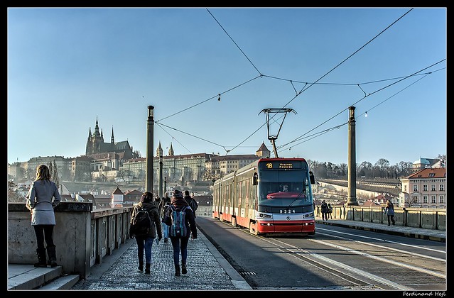 Praha - Prague_Mánesův most_Mánes bridge_Pražský hrad_Prague castle