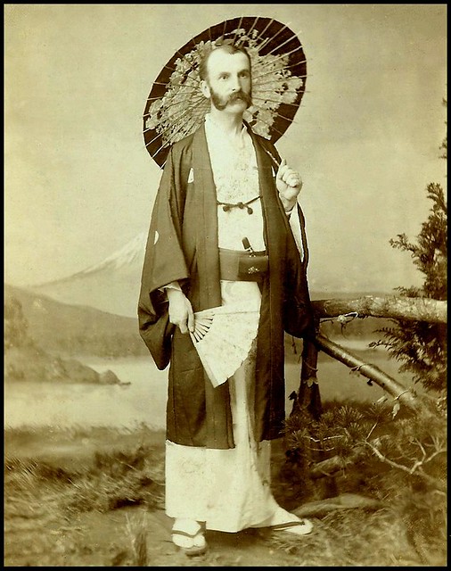 WESTERN MAN IN KIMONO in Old YOKOHAMA, JAPAN