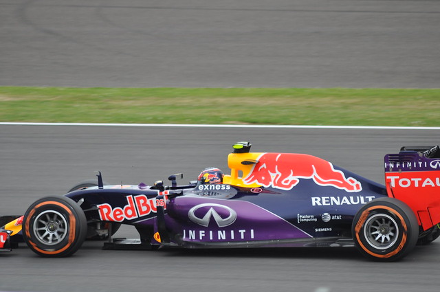 26 Danni Kyvat Infiniti Red Bull Racing