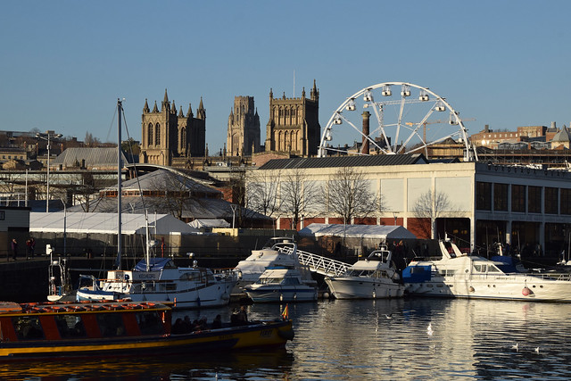 Bristol cathedral / harbour