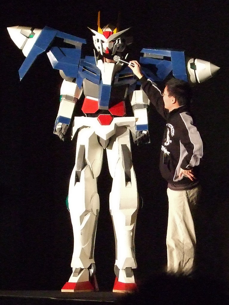 Gundam Cosplay of Pure Awesome