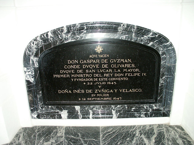 Lápida del Conde Duque de Olivares (Loeches, Madrid)
